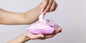 دستمال مرطوب آرایش پاک‌کن